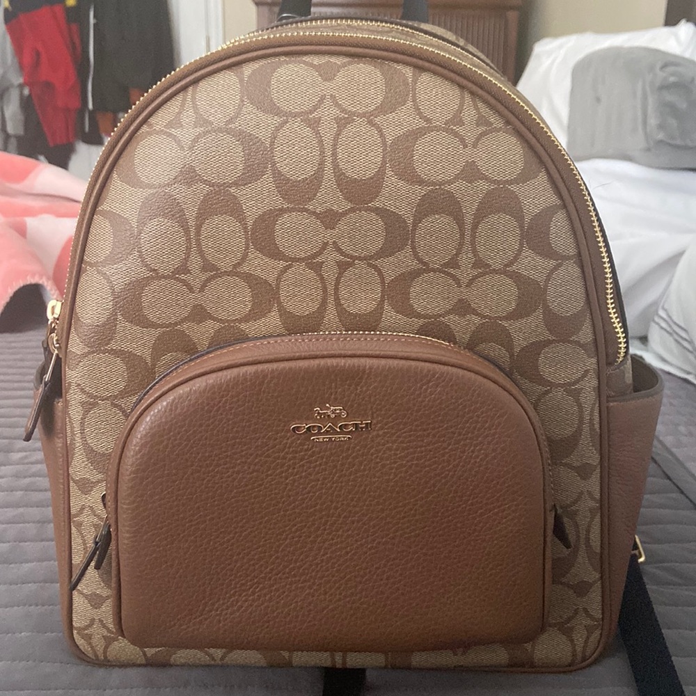 Brand new never been used coach backpack - Picture 1 of 5
